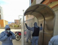 Instalan cámara de desinfección en Agencia Villa Charcas